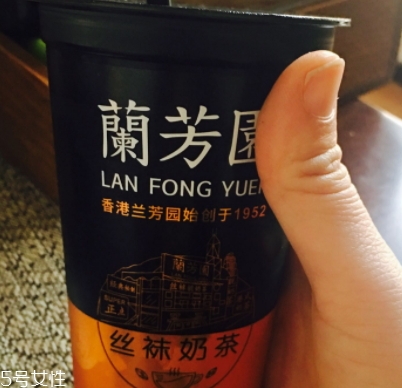 杯裝蘭芳園絲襪奶茶怎么喝？無需沖泡的便攜奶茶