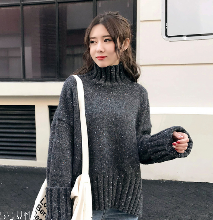 毛衣領(lǐng)口松了怎么辦？跟著小編這樣做