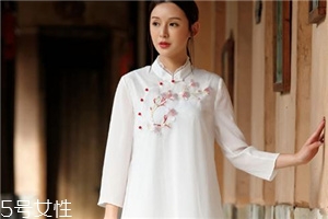 中國風(fēng)衣服怎么搭配？帶你演繹傳統(tǒng)之美