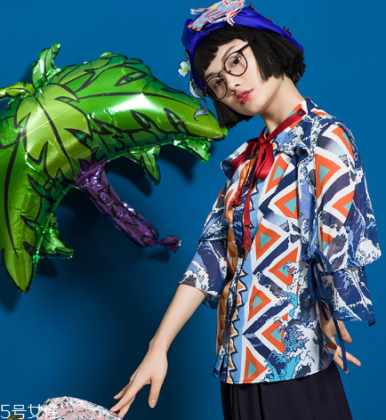 中國風(fēng)衣服怎么搭配？帶你演繹傳統(tǒng)之美