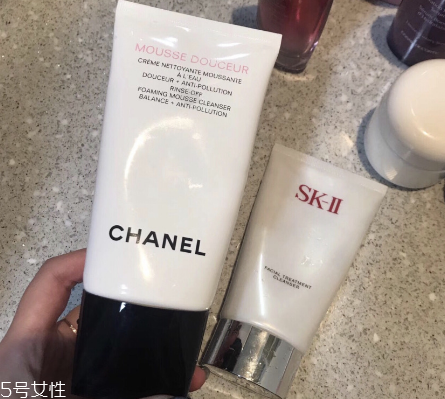 sk2氨基酸泡沫潔面乳霜好用嗎？最愛洗面奶