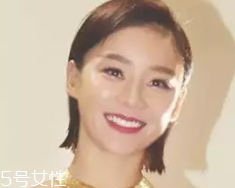 臥蠶和眼袋的區(qū)別是什么？臥蠶是肌肉眼袋是肥肉