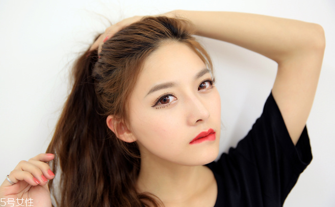 mac口紅哪個系列不干？美妝達人人手一只的口紅
