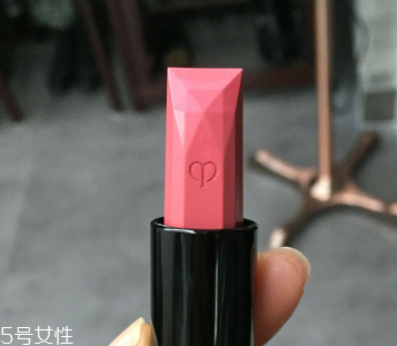 黃皮適合什么顏色的口紅？口紅界的常青樹