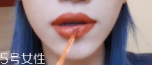 怎么變成櫻桃小嘴？大嘴唇變小攻略