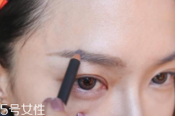 眉毛畫壞了怎么補救？12種拯救方法都在這里了