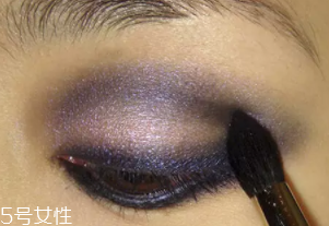 紫色眼影怎么畫(huà)好看？淡紫色超有女人味