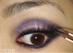 紫色眼影怎么畫(huà)好看？淡紫色超有女人味