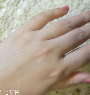 Florena護(hù)手霜怎么樣？滋潤美白打造纖纖玉手