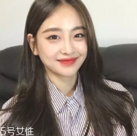 什么女孩適合不留劉海？圓臉妹子掀起劉海更適合你