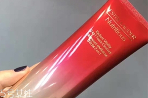 雅詩蘭黛洗面奶是皂基嗎？來分析一下成分