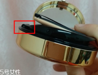 怎么判斷YSL圣羅蘭氣墊真假？從4個(gè)小細(xì)節(jié)一看便知