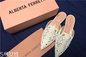 alberta ferretti是幾線(xiàn)品牌？刷遍ins的網(wǎng)紅拖鞋