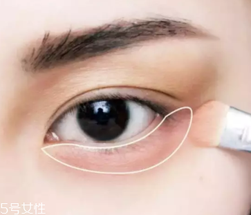 過年涂什么口紅？這些唇色讓親屬夸你好看