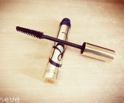 雅詩蘭黛睫毛膏有幾款？哪款好用？