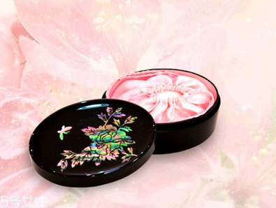 國產(chǎn)化妝品哪個(gè)牌子好？性價(jià)比和口碑都很好的化妝品