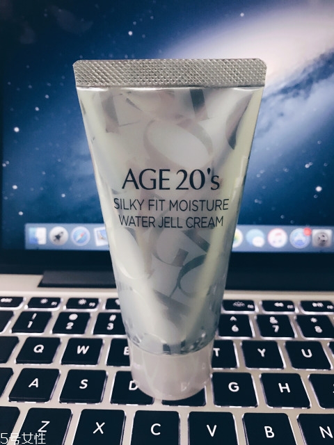 愛敬氣墊專柜多少錢？愛敬精華水粉霜?dú)鈮|bb