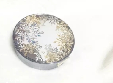 2018蜜粉餅?zāi)膫€牌子好？