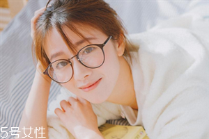 碧歐泉和倩碧還有蘭芝哪個(gè)好用？看肌膚挑選