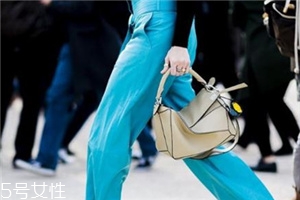 loewe和lv哪個(gè)檔次高？都是頂級(jí)品牌