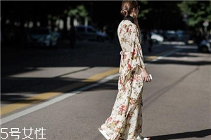 春天穿什么裙子好看？爭奇斗艷全靠它