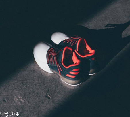 運(yùn)動(dòng)鞋225是多少碼？再也不用擔(dān)心選錯(cuò)尺碼