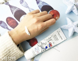 范爺同款法國大寶Embryolisse和大寶SOD蜜哪個(gè)好用？