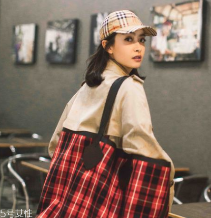 burberry是奢侈品嗎？傳統(tǒng)英倫風(fēng)品牌