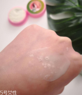 泰國(guó)RASYAN牙粉好用嗎？家用潔牙好幫手