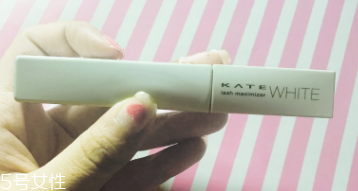 KATE睫毛打底膏怎么卸？化妝水濕敷2分鐘