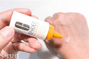 倩碧鮮活維c專柜價(jià)格 倩碧vc精華使用評(píng)測 倩碧鮮活維c專柜價(jià)格 倩碧vc精華使用評(píng)測