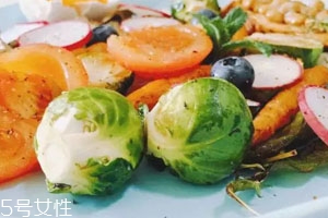 抱子甘藍(lán)多少錢(qián)一斤？你見(jiàn)過(guò)這么小的甘藍(lán)嗎