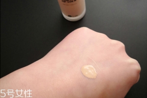 wlab粉底液好用嗎？全方位實測wlab粉底液效果
