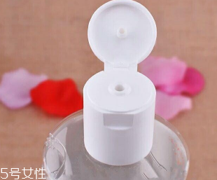 雅漾卸妝水敏感肌能用嗎？敏感肌慎用