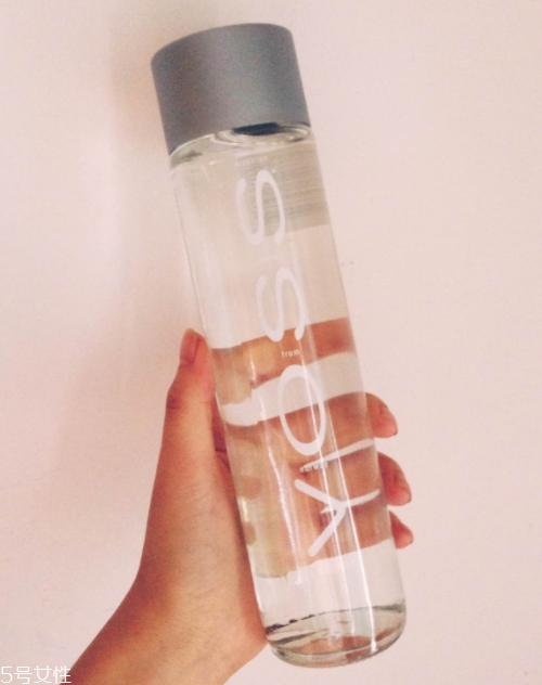 voss芙絲礦泉水好喝嗎？來(lái)自挪威的土豪礦泉水