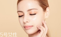 素顏霜前面用什么？妝前保養(yǎng)不可少