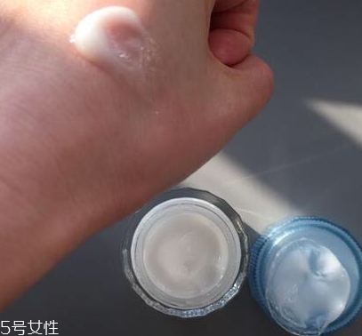 面霜可以晚上用嗎？面霜也分早晚霜