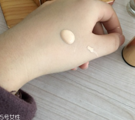 ysl圣羅蘭粉底液遮瑕效果好嗎？遮瑕強(qiáng)度不夠