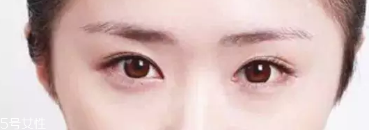 眉粉怎么選顏色好看？淺咖色不挑膚色