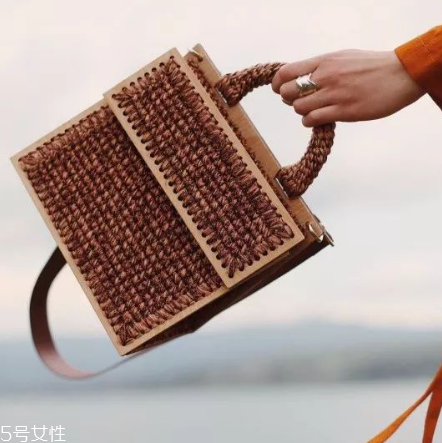 0711是什么牌子？純手工編織包包的經(jīng)典