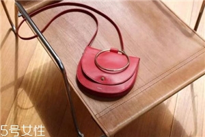 theory包包多少錢？超有質(zhì)感的輕奢品牌