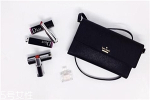 kate spade是幾線品牌？最適合年輕人的輕奢品牌