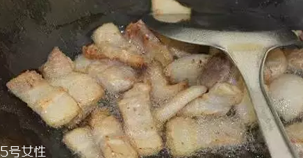 花椰菜炒肉怎么做好吃？這么做簡(jiǎn)單又美味