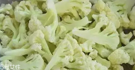 花椰菜炒肉怎么做好吃？這么做簡(jiǎn)單又美味