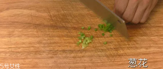 吃花菜可以減肥嗎？熱量低適合減肥時(shí)吃