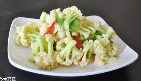 花菜不熟會(huì)中毒嗎？不要這樣嘗試