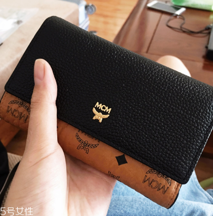 mcm錢包質(zhì)量怎么樣？超級(jí)耐用的高顏值錢包