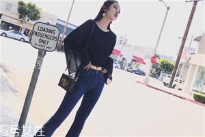 牛仔褲曬黃了怎么辦？牛仔褲應(yīng)避免暴曬