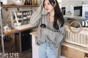 牛仔褲顏色太深怎么辦？牛仔褲褪色需謹慎