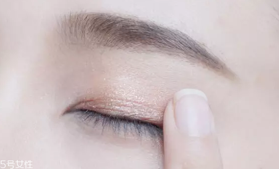 眉卡好用還是眉貼好用？眉貼更精確
